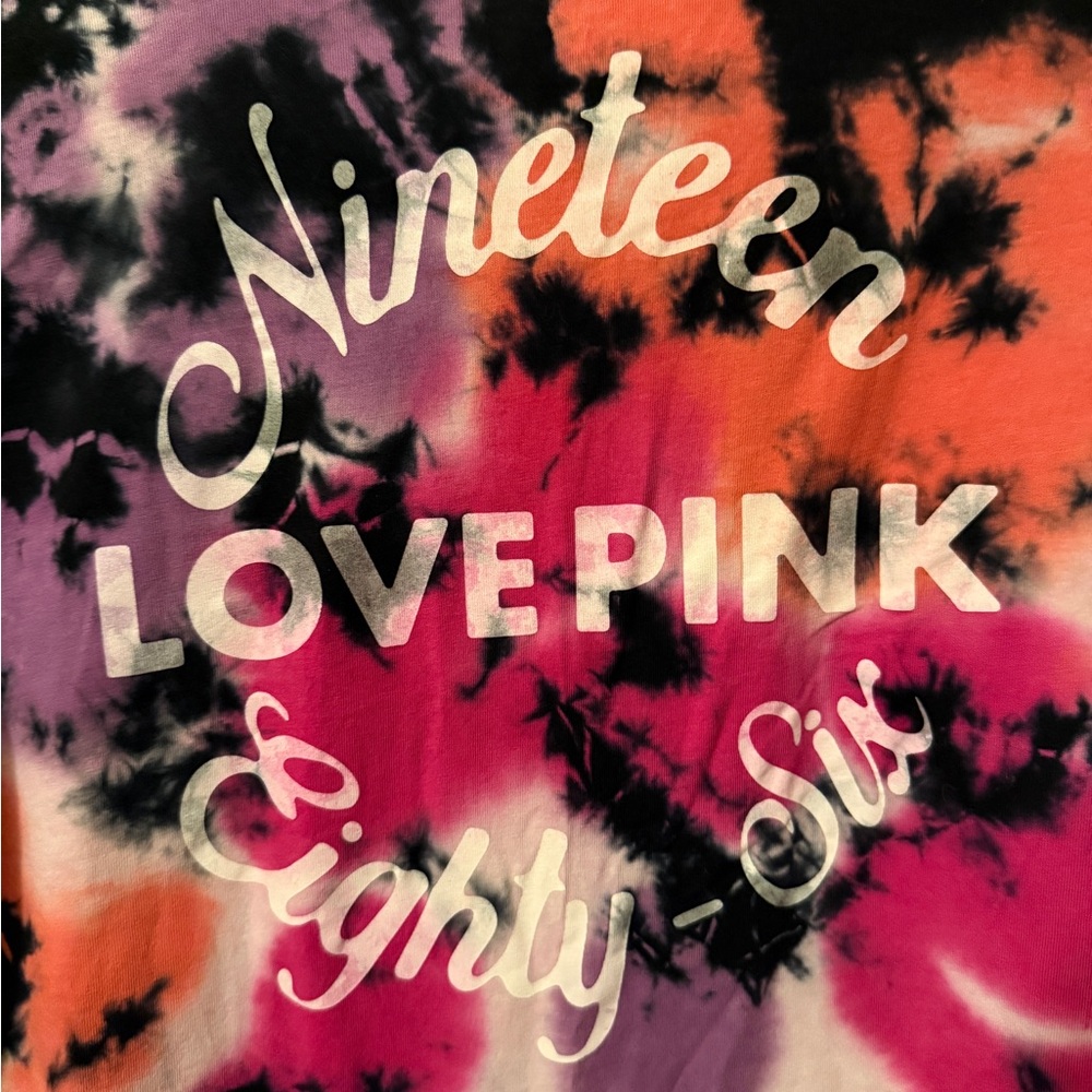1986 Love Victorias Secret Ty-Dye Long Sleeve Tshirt
